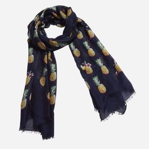 NWT Navy Blue Vera Bradley Scarf Soft Fringe Toucan Party